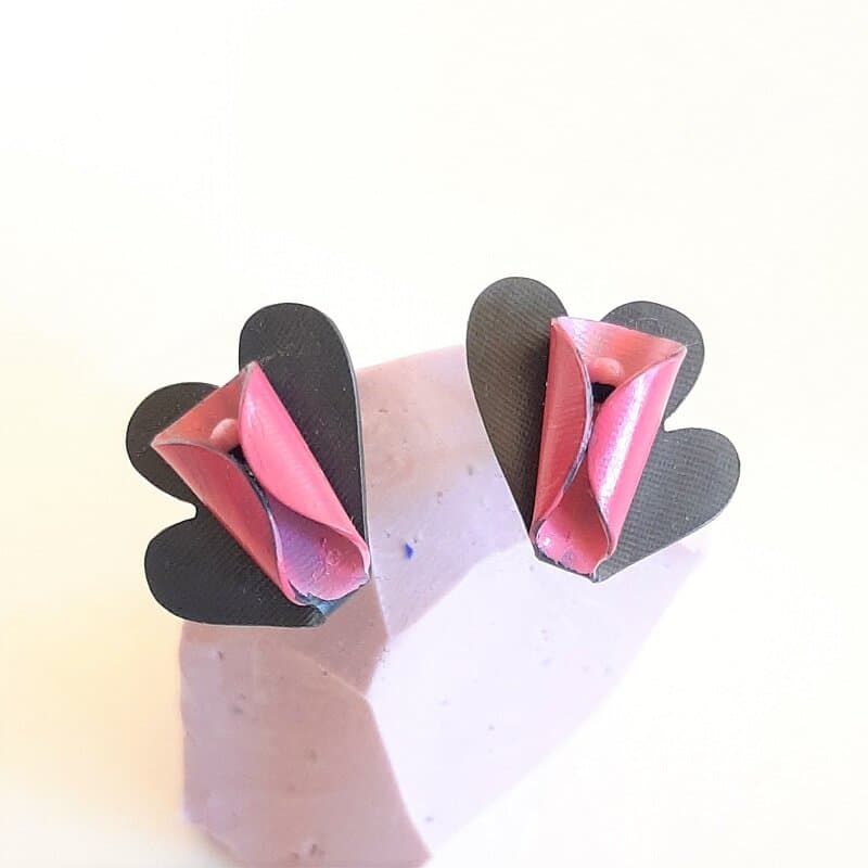 Kangaroo Paw Studs - Pink